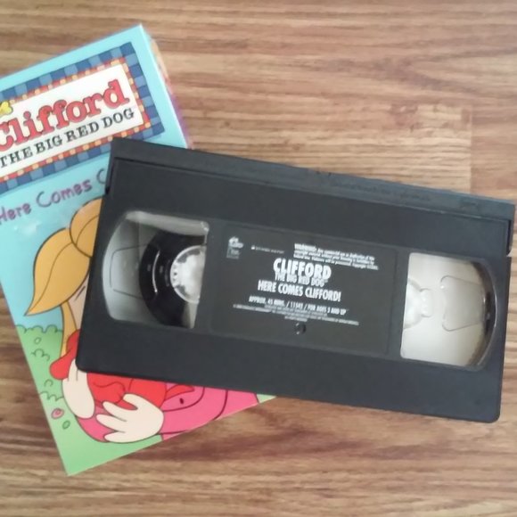 Collectable Clifford The Big Red Dog 4 Episodes VHS 45 Minutes age 3 & Up Perfec - Picture 4 of 4